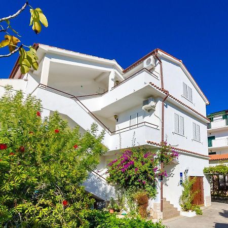 Apartments Anica J Lopar Luaran gambar