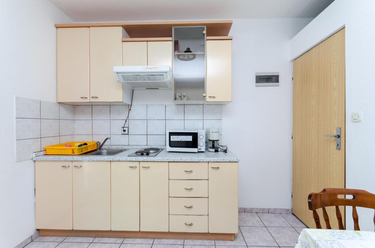 Apartments Anica J Lopar Luaran gambar